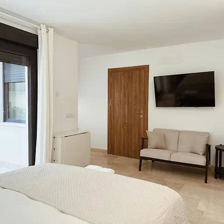 Bellver Apartment